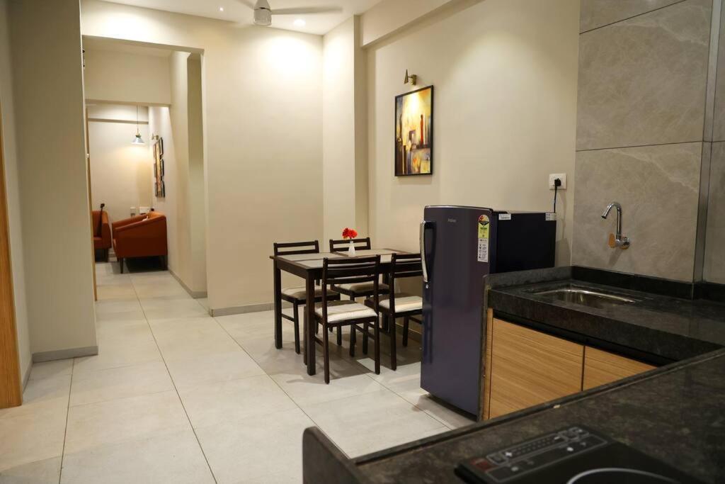 'Sumadhu Homes 301 ' Kolhapur Exterior photo
